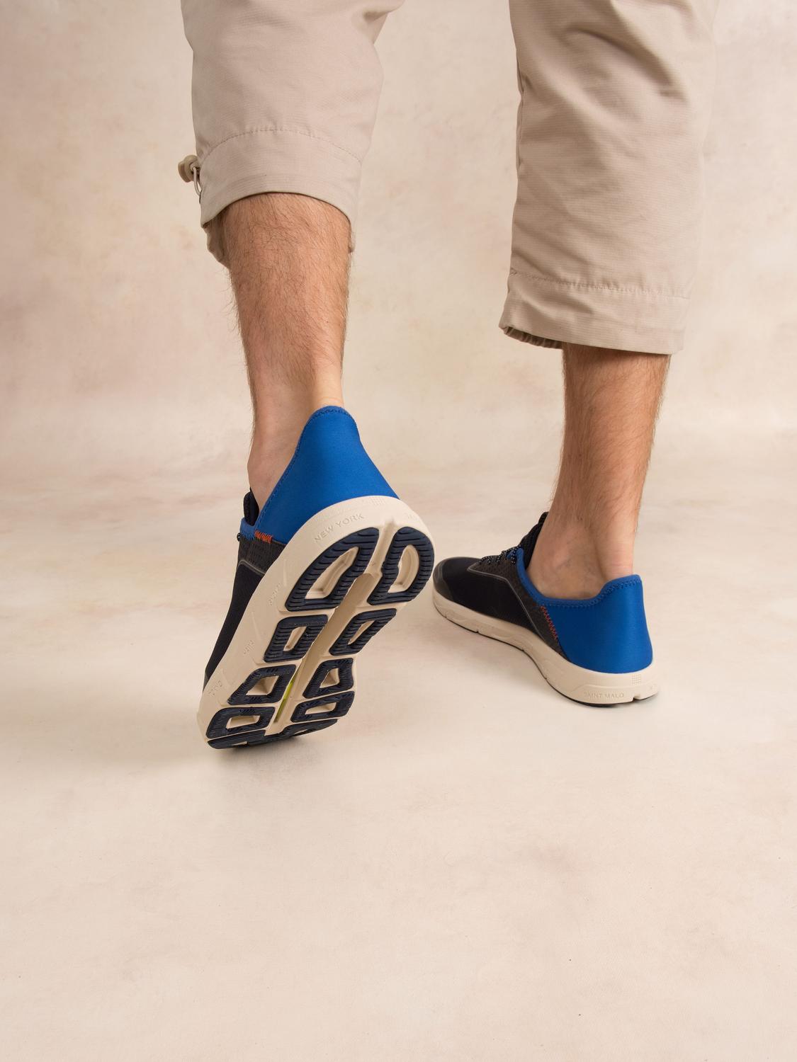 Running homme navy et outremer JAZYLIV