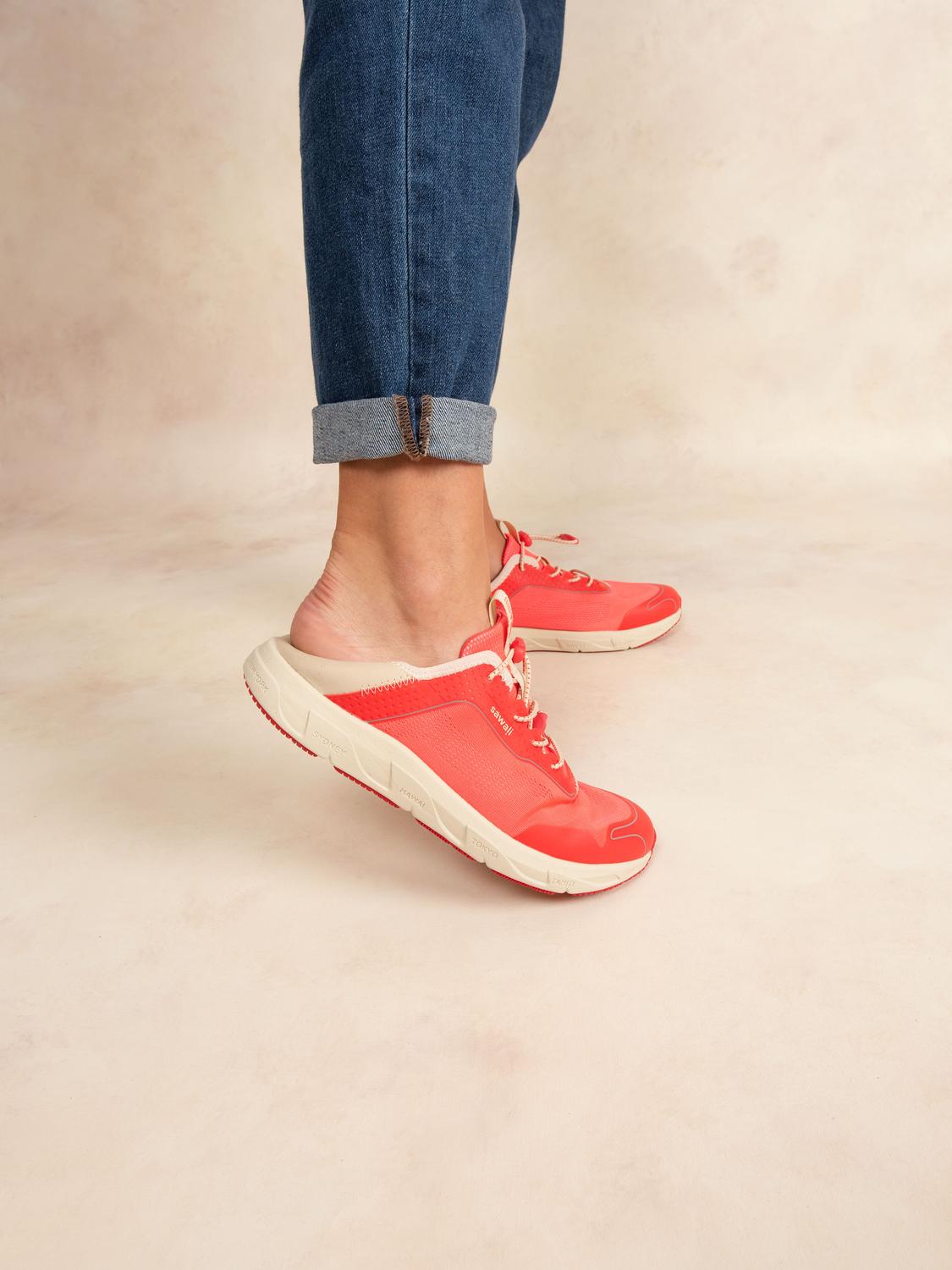 Chaussure femme avec évacuation de l'eau corail et creme SAWALI