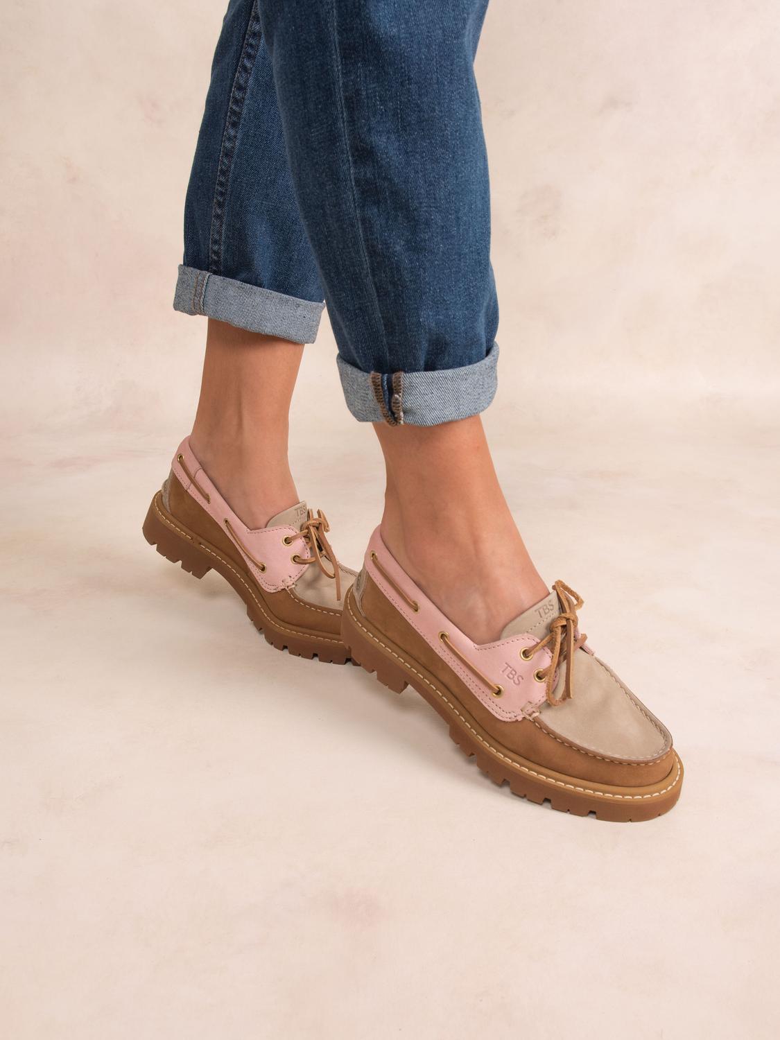 Chaussures bateau femme tan et rose LAZARIA