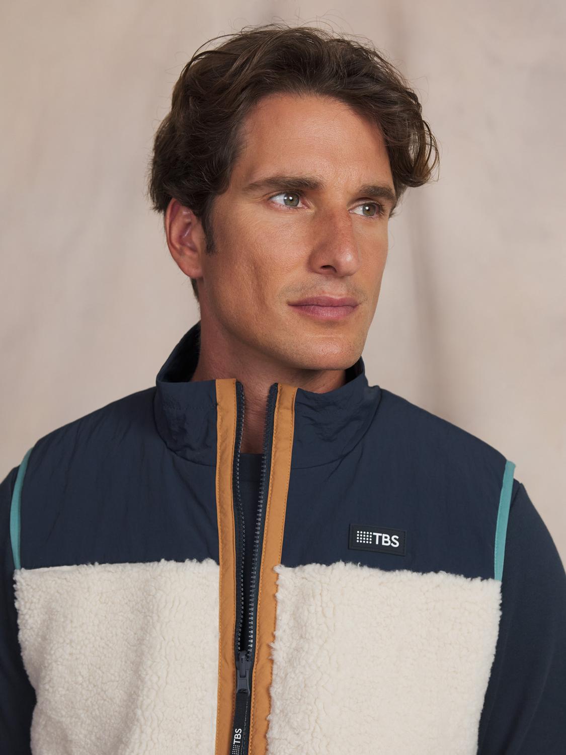 Veste Sherpa sans manches homme ecru KUSEYSAN