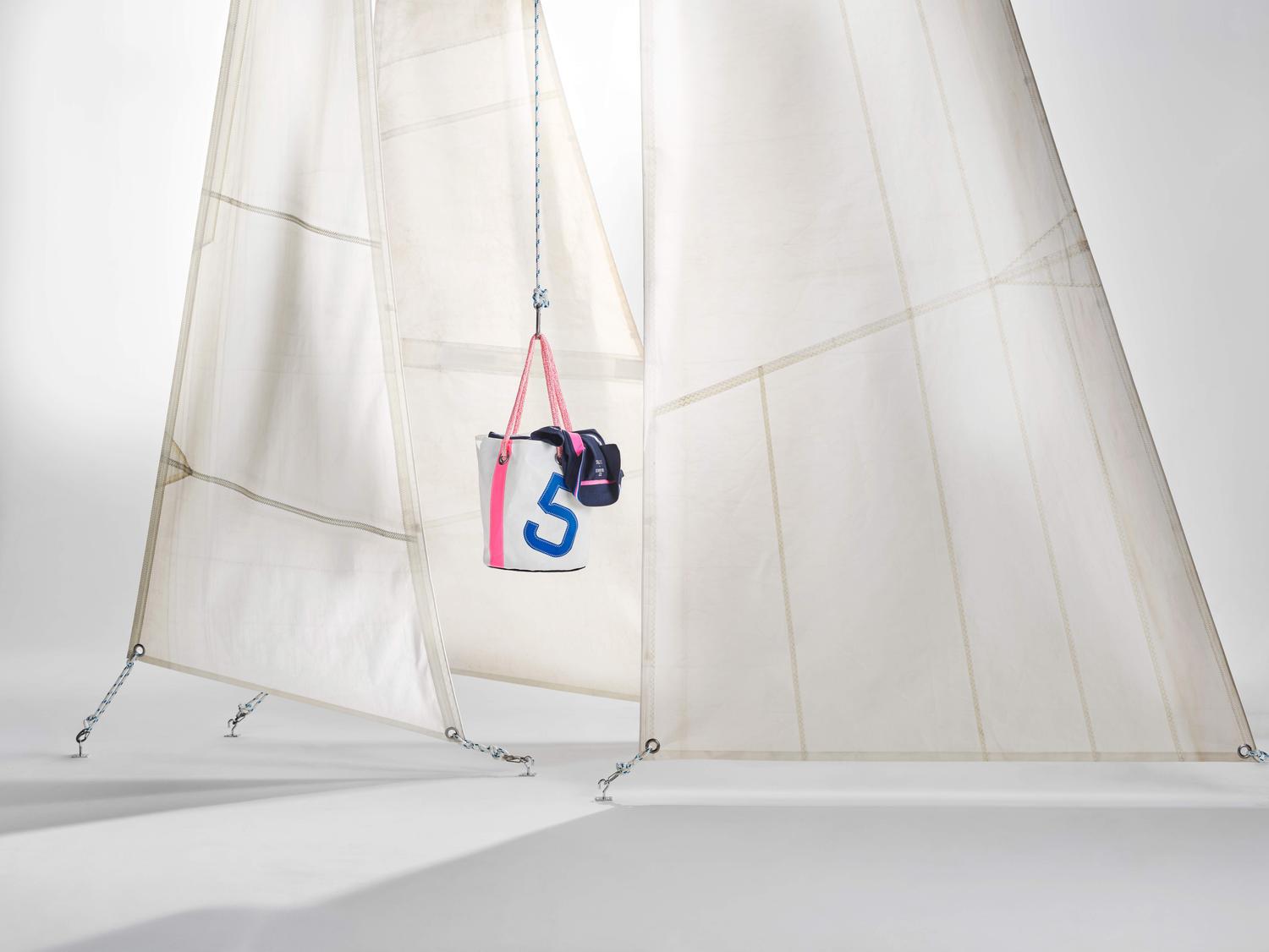 Sac de plage en collaboration avec 727 Sailbags BEACHON