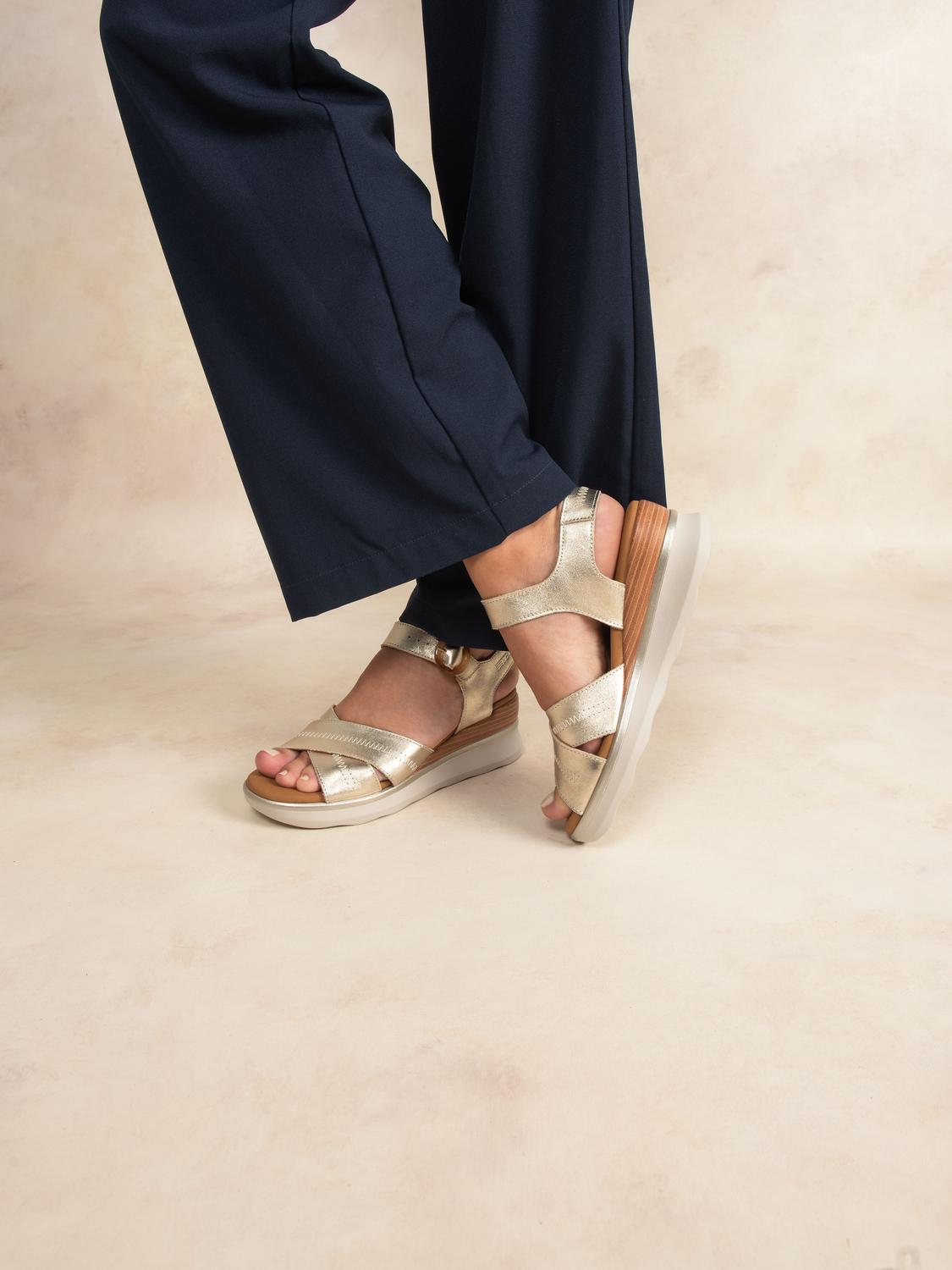 Sandales compensées femme platine HOULEMA