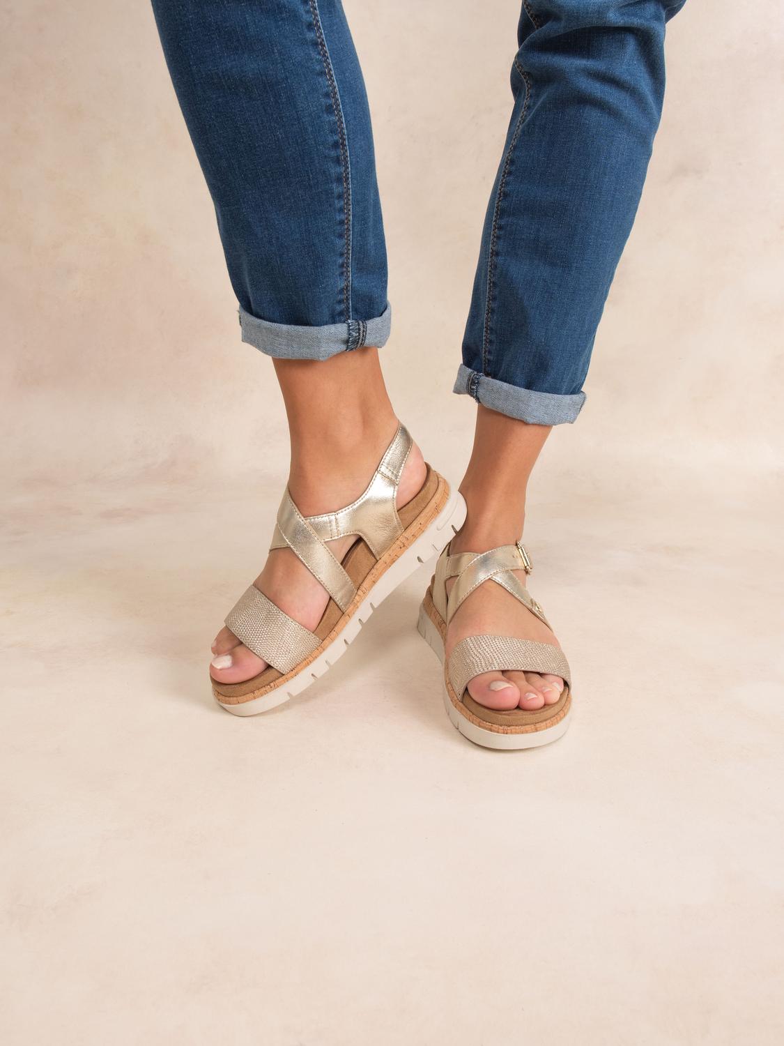 Sandales plates femme platine ZOELENN