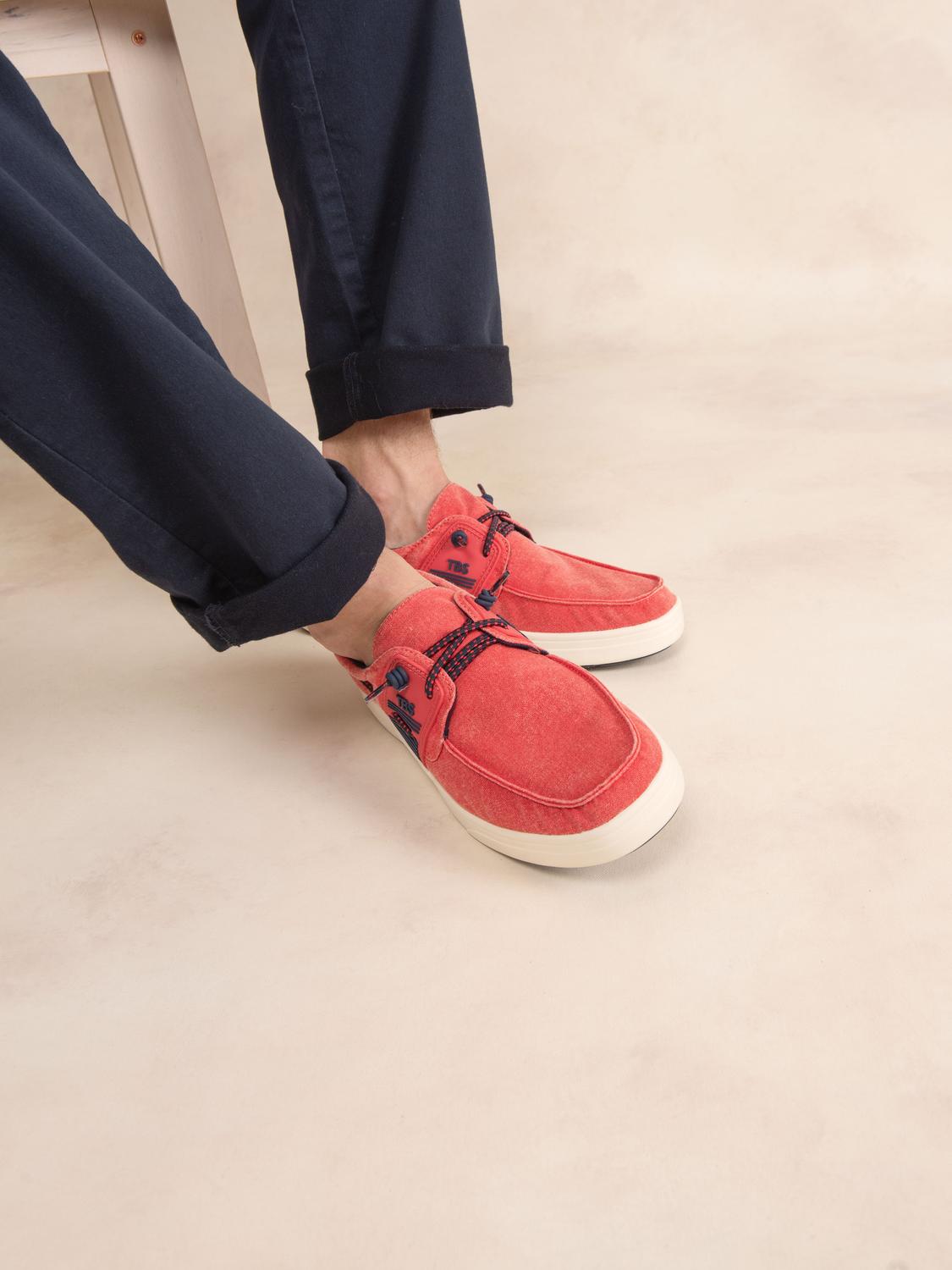 Men's boat shoes Red and Navy GEOBOAT