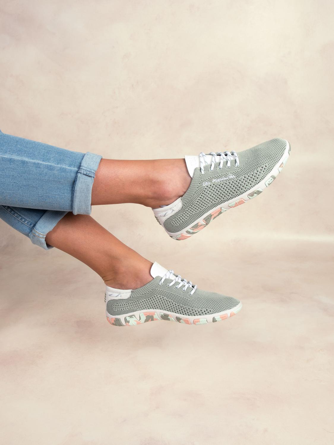 Tennis en toile femme argile goyave camo JAZARIA