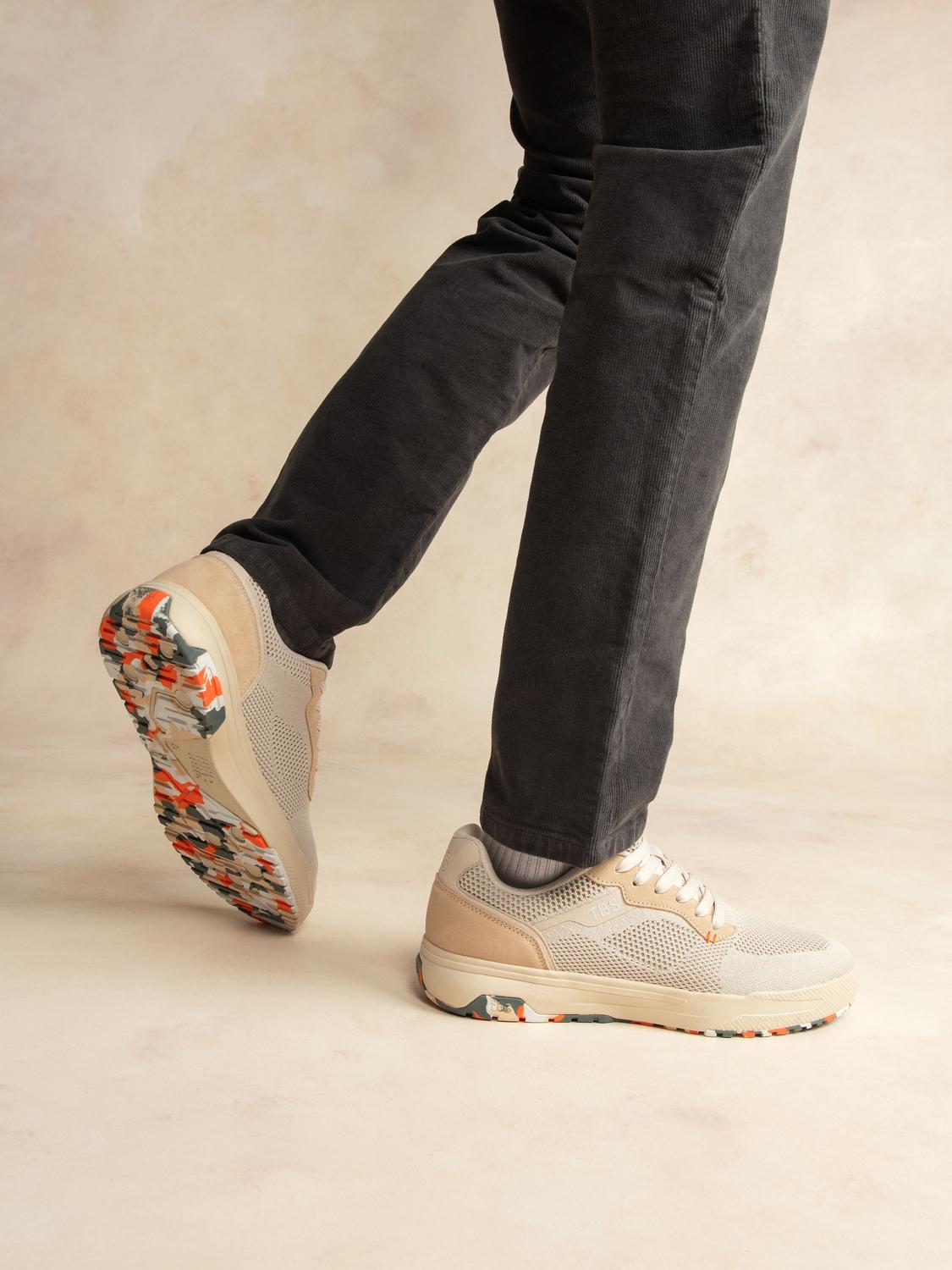 Tennis en toile homme creme et orange NEOPOLE