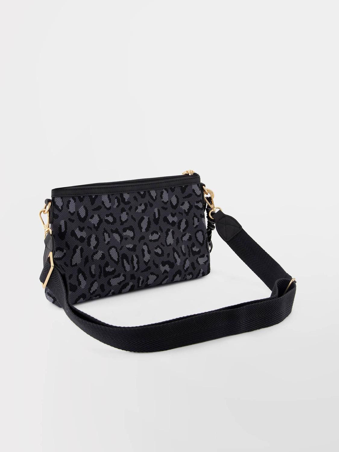 Sac Bandoulière Femme Knit Recyclé Noir JAZAPOCH Sac Bandoulière Femme Knit Recyclé Noir JAZAPOCH