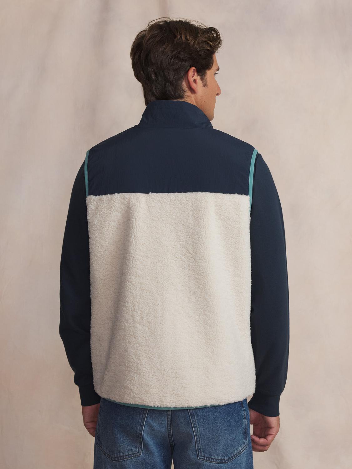 Veste Sherpa sans manches homme ecru KUSEYSAN