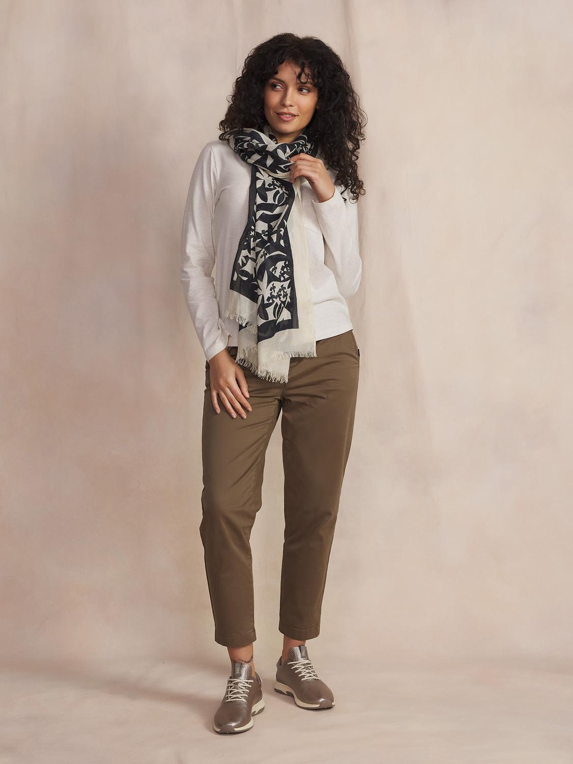 Foulard Femme Doux & Chaud Beige CLEOFOU Foulard Femme Doux & Chaud Beige CLEOFOU