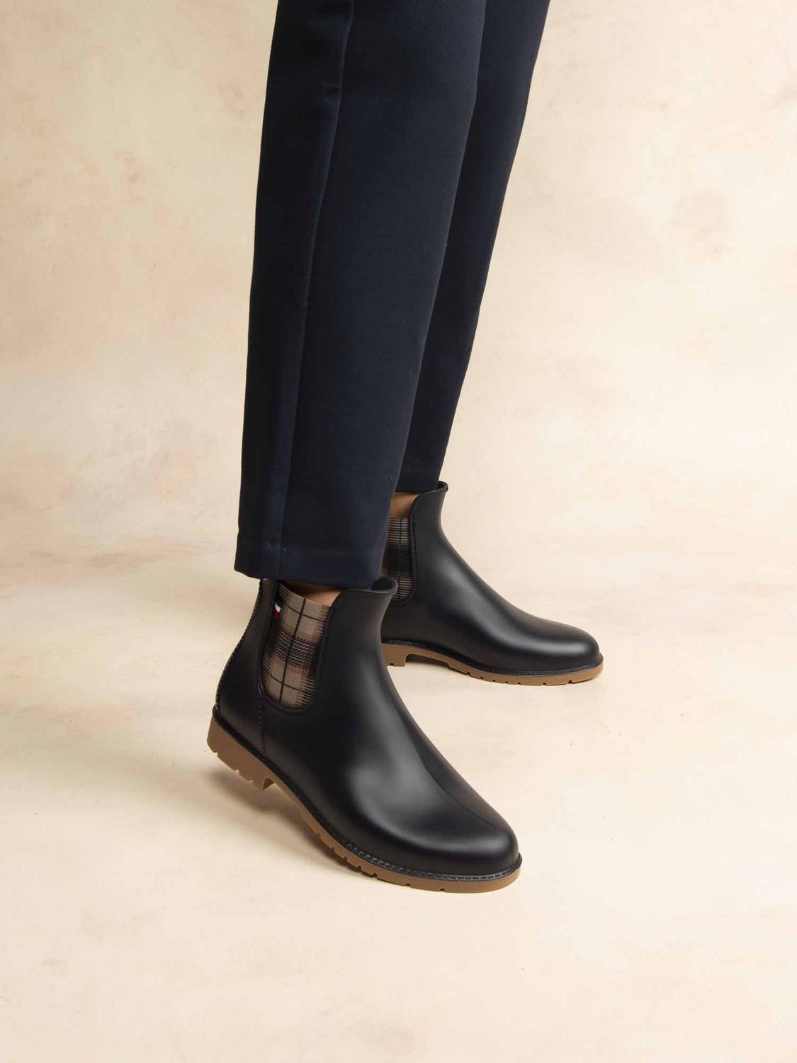 Chelsea Femme Doublée Textile SynthÃ©tique Marine et Crepe JUMPING
