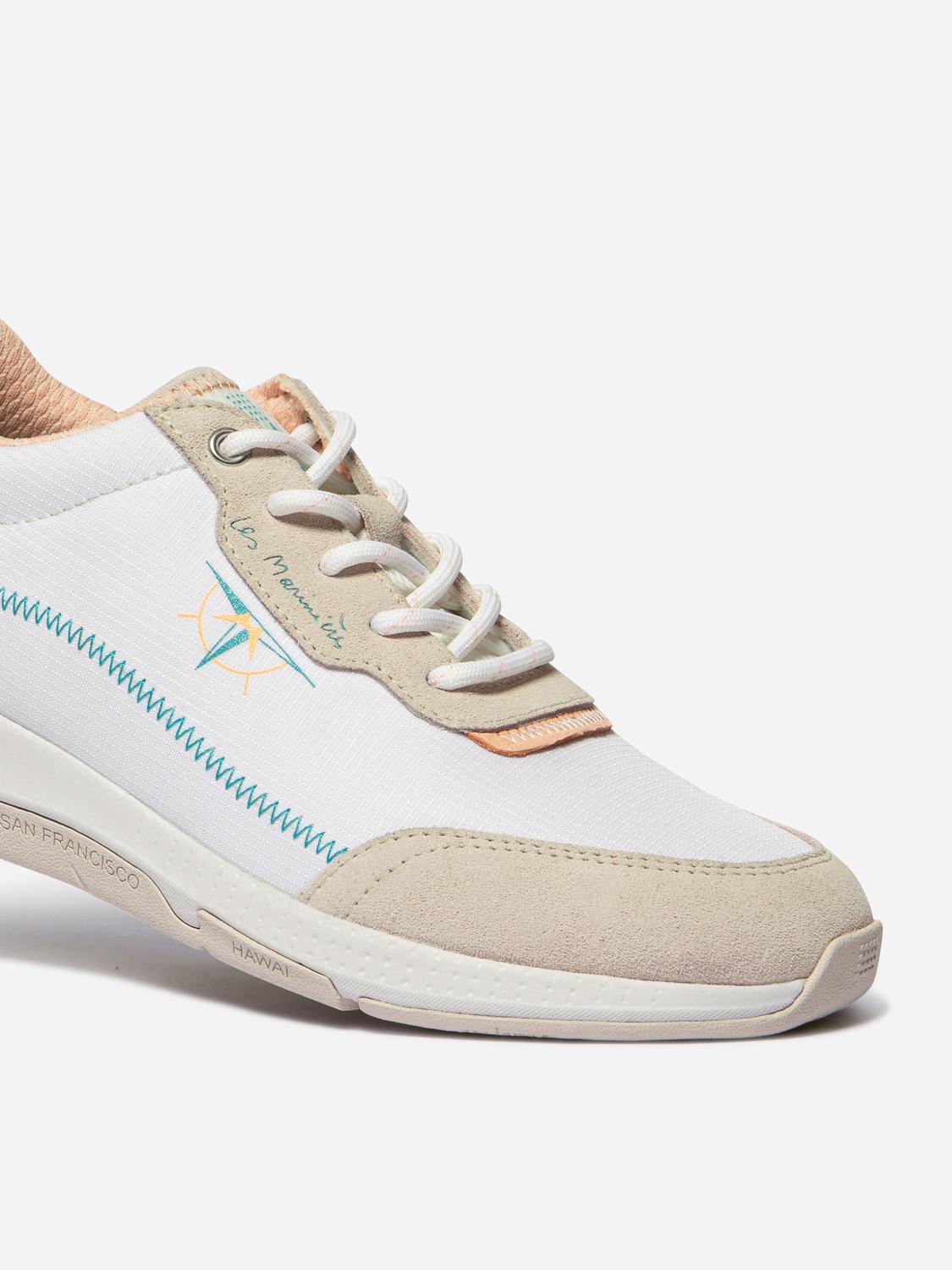 Women's running shoes White and Quartz JAZFOIL