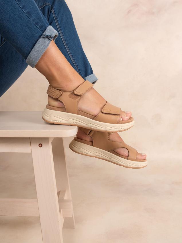 Sandales compensées femme cappucino LOUISIE